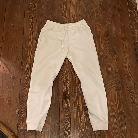 Lululemon men’s pants - Picture 1 of 2